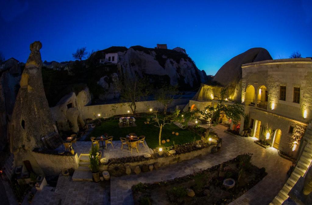Queen'S Cave Cappadocia Ortahisar Exterior photo